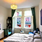 W Apartment, Vintage Style, Next To Wenceslas Square, Prague Center