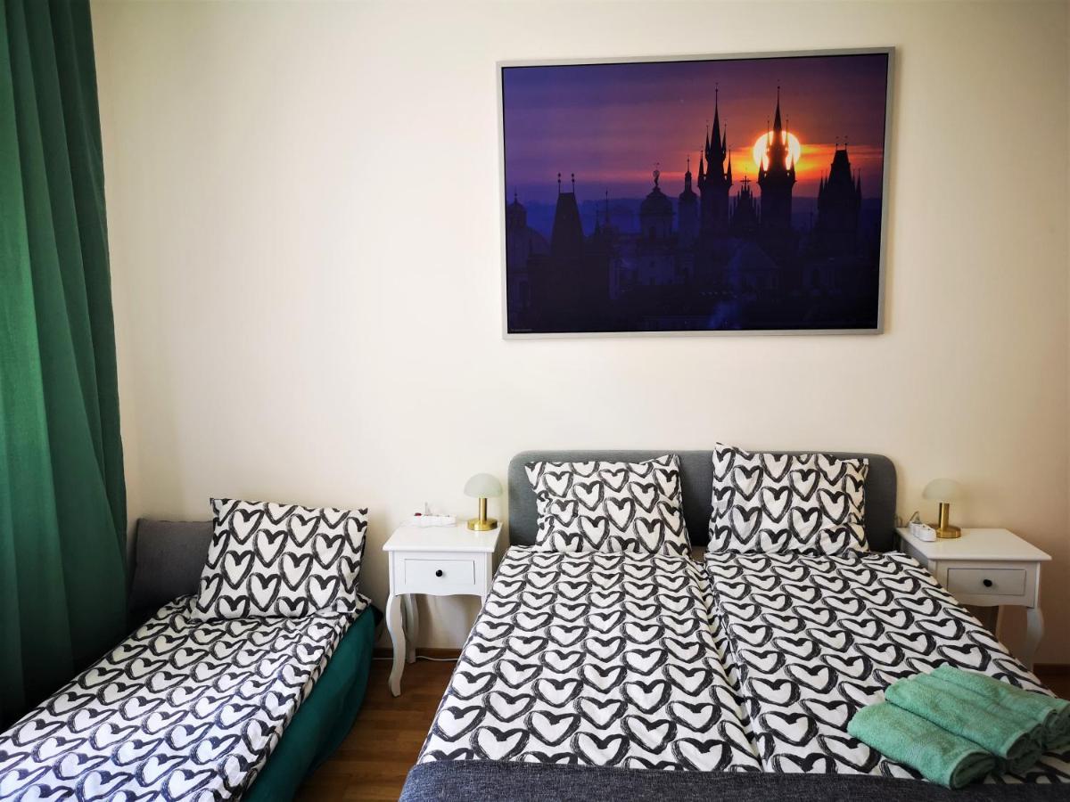 W Apartment, Vintage Style, Next To Wenceslas Square, Prague Center Praga