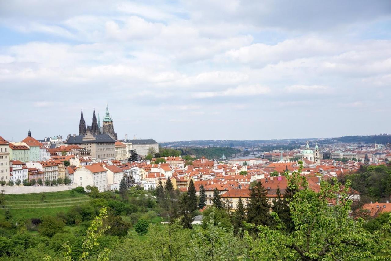 W Apartment, Vintage Style, Next To Wenceslas Square, Prague Center